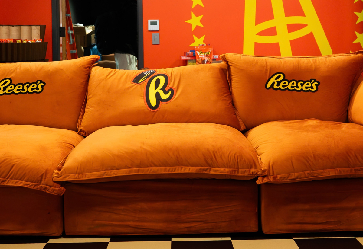 Reese’s x Barstool Sports: Building a Fully Immersive Branded Room