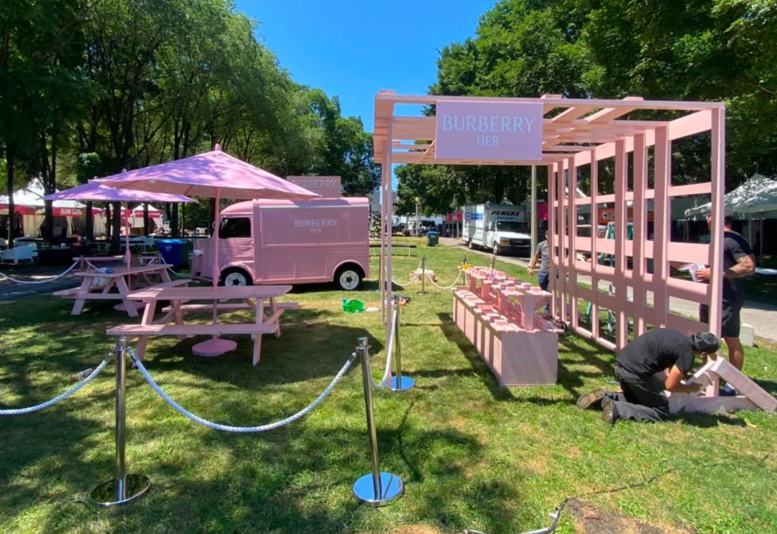Burberry Her at Lollapalooza | Custom Festival Booth Fabrication
