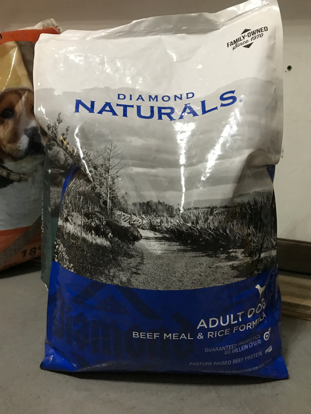Diamond Naturals Adult Dog (40 lbs.)